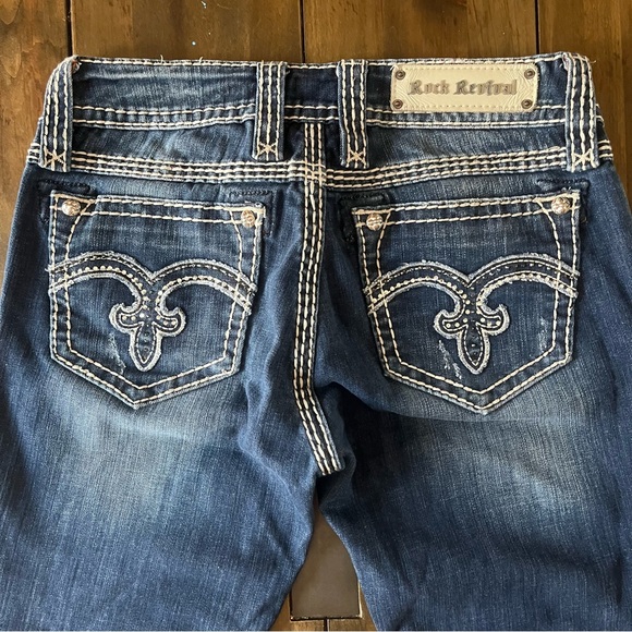Rock Revival Alanis Boot Cut Woman’s Jeans Size 30 Denim Wash Embroidered - Picture 16 of 16